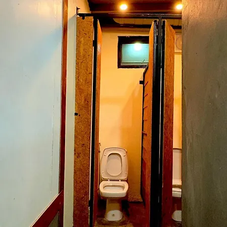 Cozy Stay In Bangkok With Local Vibes